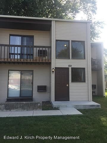 1st image of 821 N Gladstone Ave APT 2