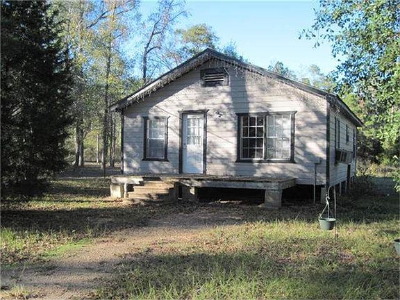 3rd image of 223 Martin Creek Dr