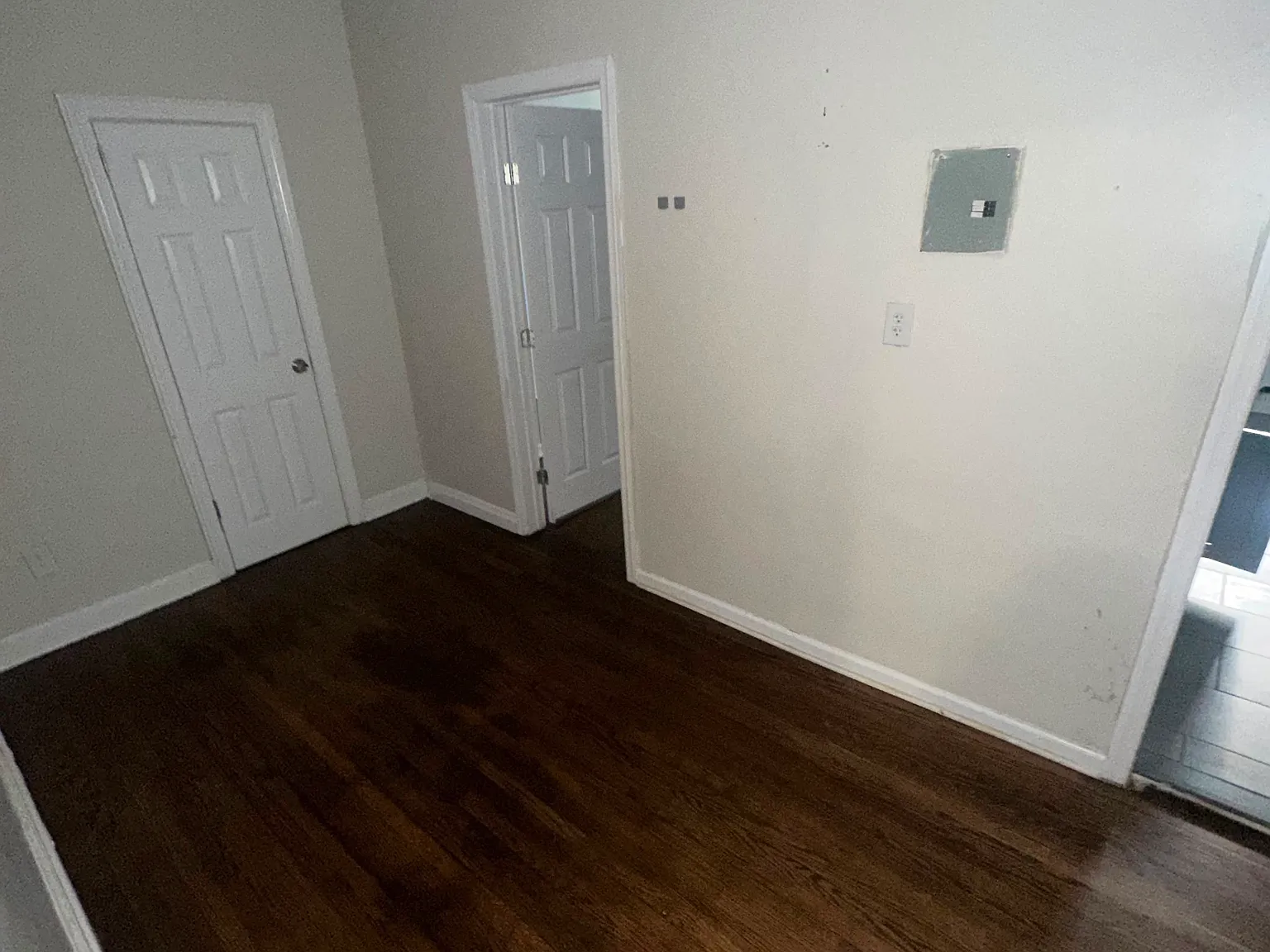 2 bed, $1,895 — Photo 2