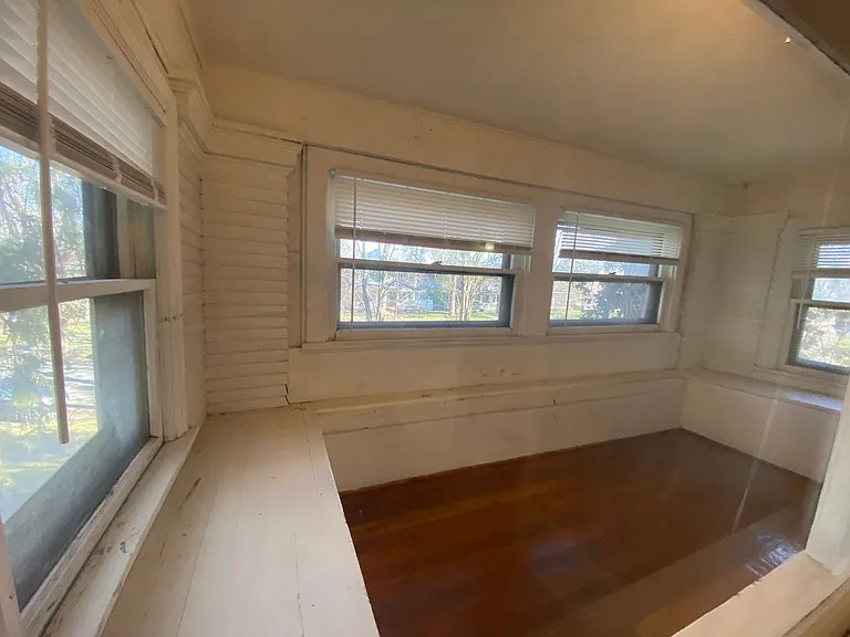 1621 W. 9th Ave — Photo 15
