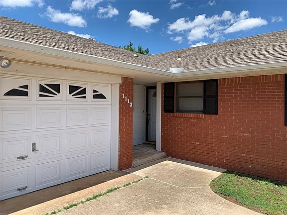 2nd image of 1113 SW 67th Pl