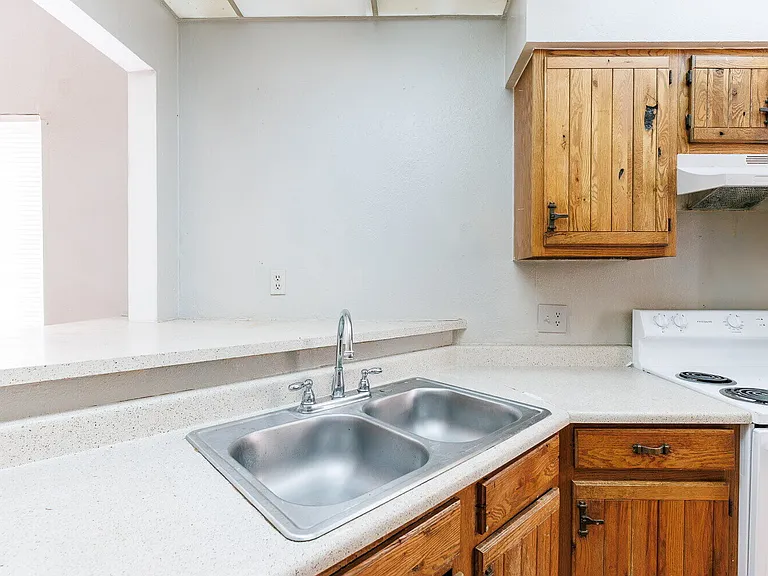 7405 Avenue X #104 — Photo 12
