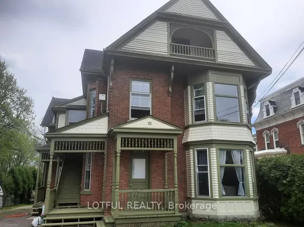 33 Lakeshore Dr, South Dundas, ON