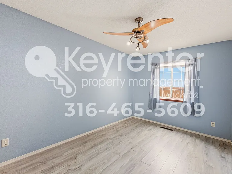 3202 W Sunnybrook St — Photo 22