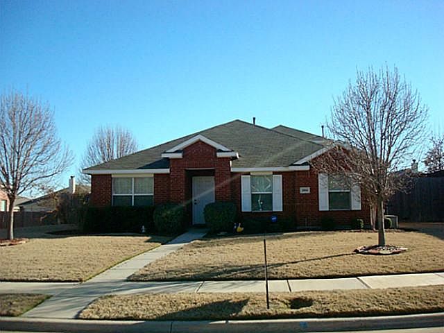 1st image of 2004 Creekdale Dr