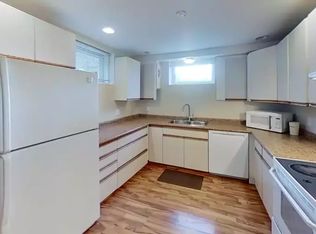 108 Sherwood St #1A, Hinton, AB T7V1P4