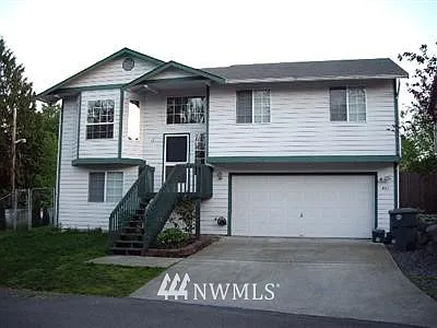 401 Rainbow Place photo 1