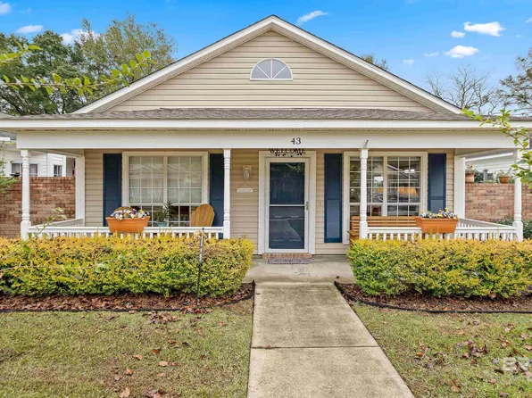 43 Cottage Dr, Fairhope, AL 36532