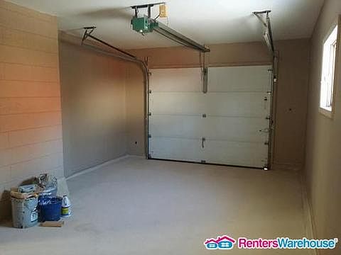 4th image of 4409 NE 46th St