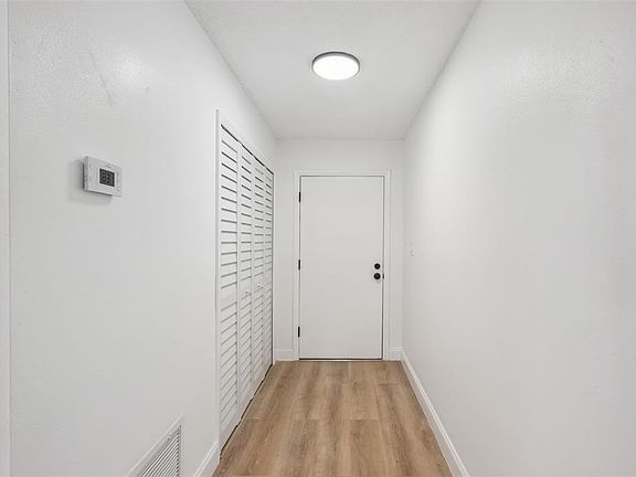 2nd image of 336 TANGERINE STREET
