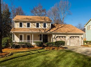 5205 Nantucket Rd, Greensboro, NC 27455