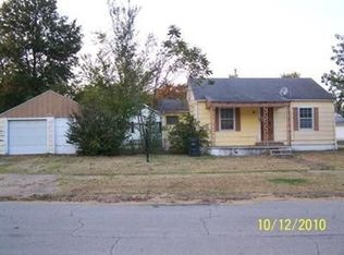 213 Willow Dr, Parsons, KS 67357