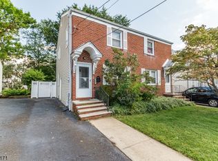 608 Maple Ave, Linden, NJ 07036