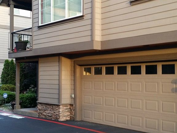 2nd image of 7117 Rainier Dr APT B