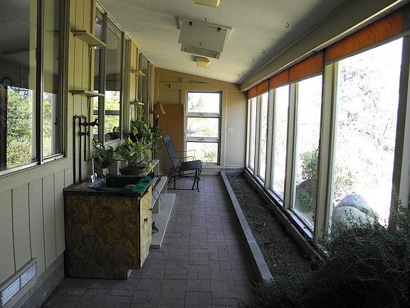 5th image of 1250 Sierra Vista Dr