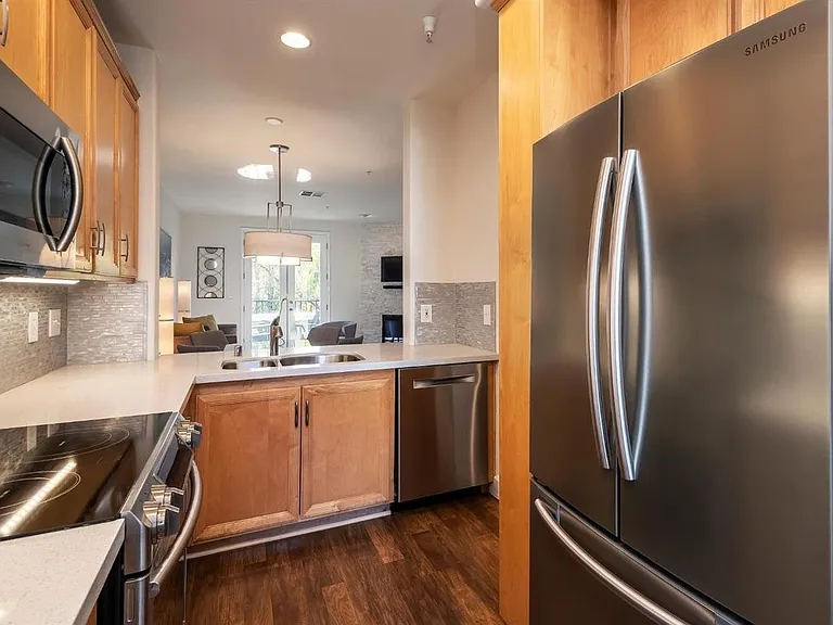848 Diablo Ave — Photo 4