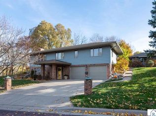 103 Beech St, Mankato, MN 56001