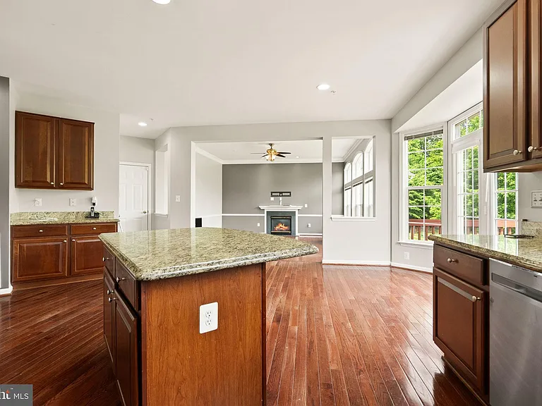 12310 Houndwood Way — Photo 21