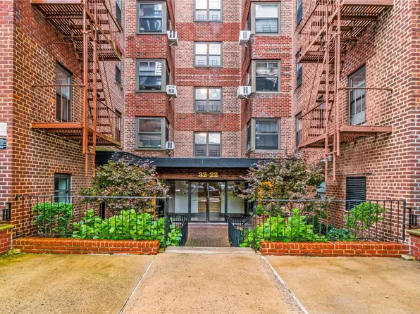 32-22 92 Street #D306, East Elmhurst, NY 11369