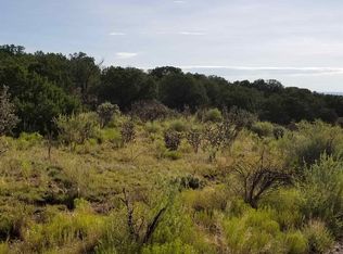 35 Quarter Moon Hill Rd, Edgewood, NM 87015