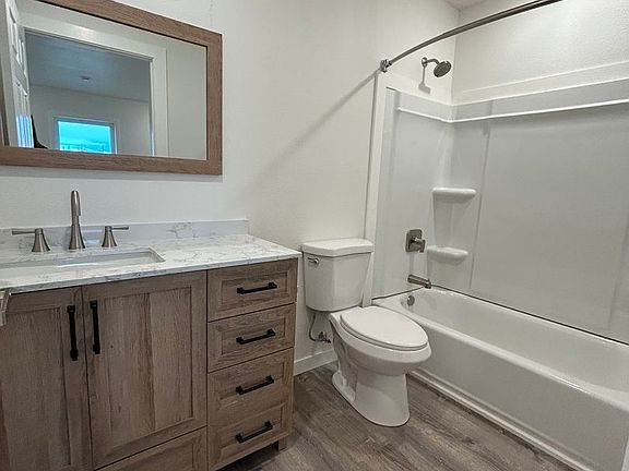 3rd image of 2652 Roseanne Ct #2