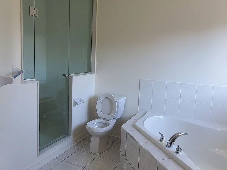 12 Lilestone Dr — Photo 15