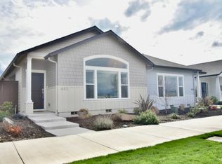 443 S Haskell St, Central Point, OR 97502
