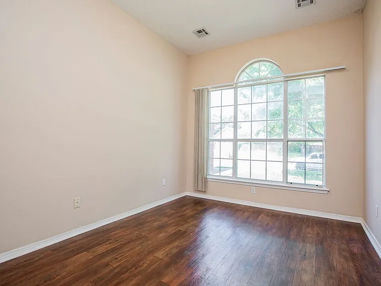 3909 SW Cherry Rd — Photo 15