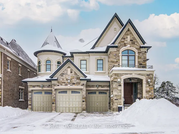 99 Glensteeple Trl N, Aurora, ON L4G 3T1