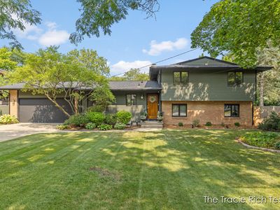 2184 Woodcliff Ave SE, Grand Rapids, MI, 49546