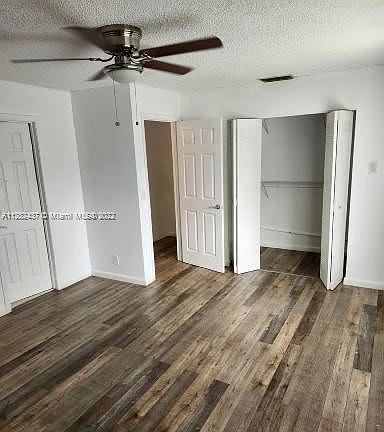 3rd image of 7928 Kimberly Blvd