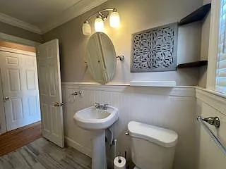 2336 W South St — Photo 11