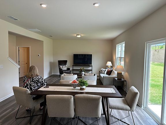 3rd image of 3420 Dragonfly River Ct