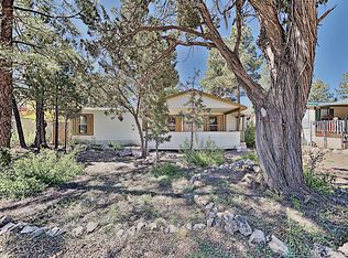 2181 Western Star Dr, Overgaard, AZ 85933