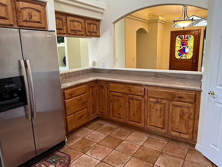 665 N Creekside Dr — Photo 21