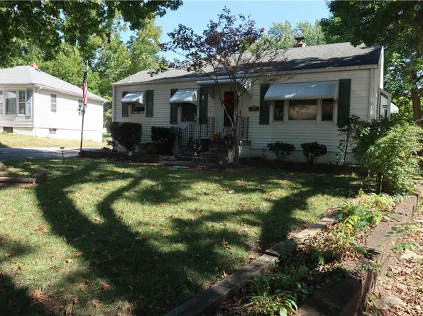 10629 Hill Park Ter, Independence, MO 64052