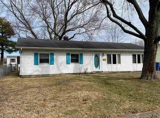 2112 N Fairfield Dr, Marion, IN 46953