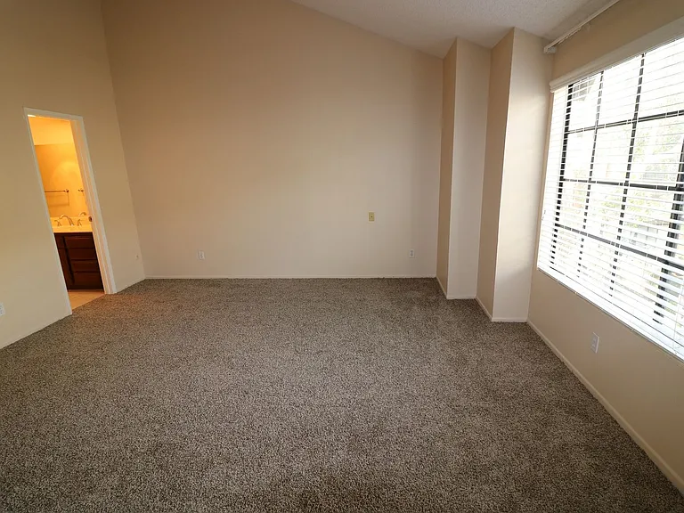 21233 Lassen St #2 — Photo 20