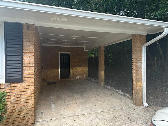 2nd image of 219 Hilltop Dr