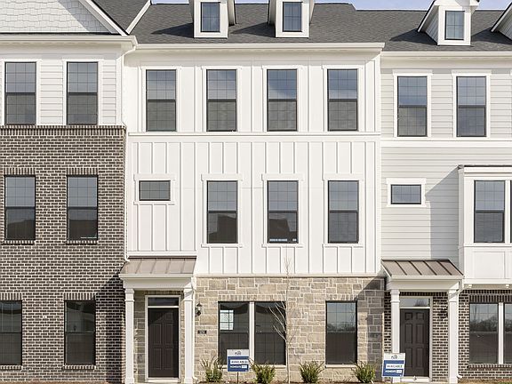 2nd image of 3255 Morab Dr