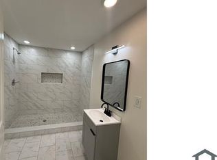 1110 S 54th St #1, Philadelphia, PA 19143