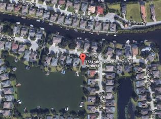 3724 4th Ave NE, Bradenton, FL 34208