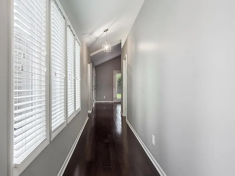 2242 Wickliffe Rd — Photo 27
