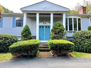 60 Mann School Rd, Smithfield, RI 02917