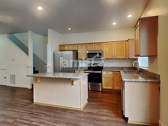 3rd image of 1318 SW 176th Ter