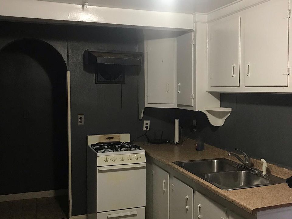 1st image of 930 Midland Ave