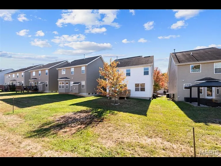 427 Parkgate Dr — Photo 15