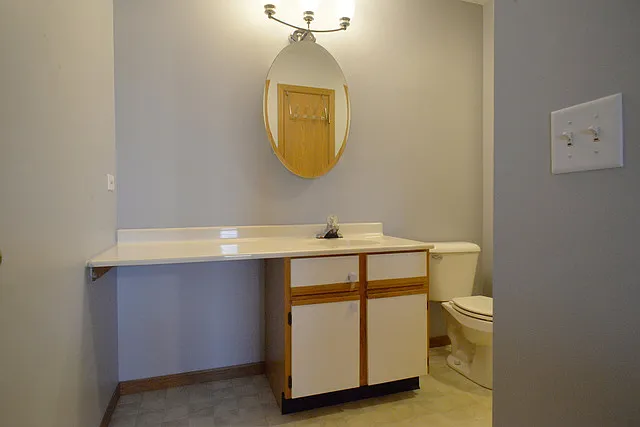 1584 W Crystal Rock Ct #2B — Photo 16