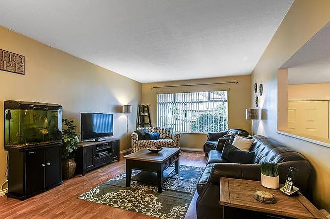 11265 Harrison St — Photo 3