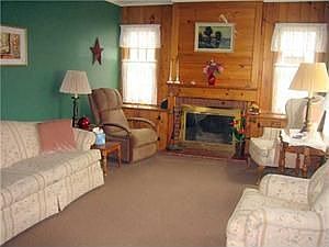 4th image of 59 Harvest Ave